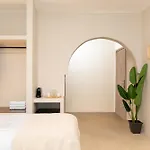 Paridian Elegant Living 酒店