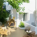 Paridian Elegant Living 酒店 Páros