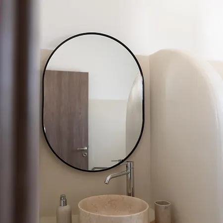 Paridian Elegant Living *