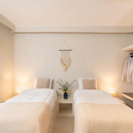 Hotel Paridian Elegant Living