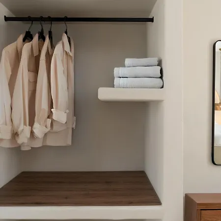 Paridian Elegant Living Hotel