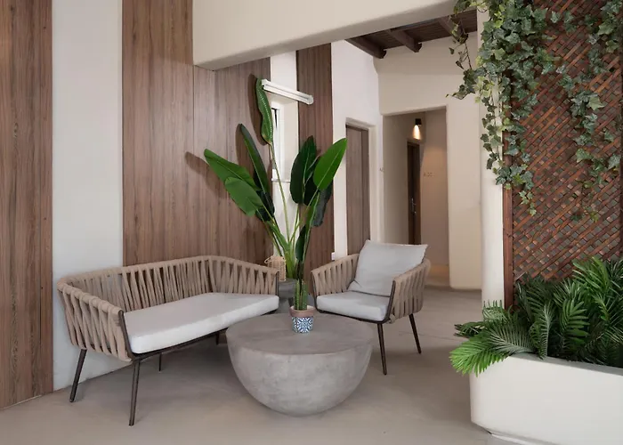 Paridian Elegant Living Hotel