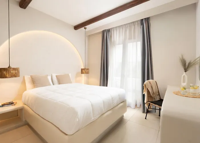 Hotel Paridian Elegant Living *