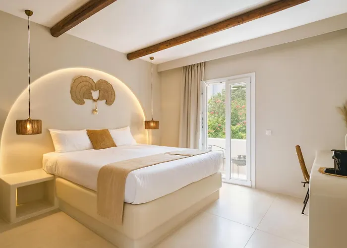 Paridian Elegant Living Hotel